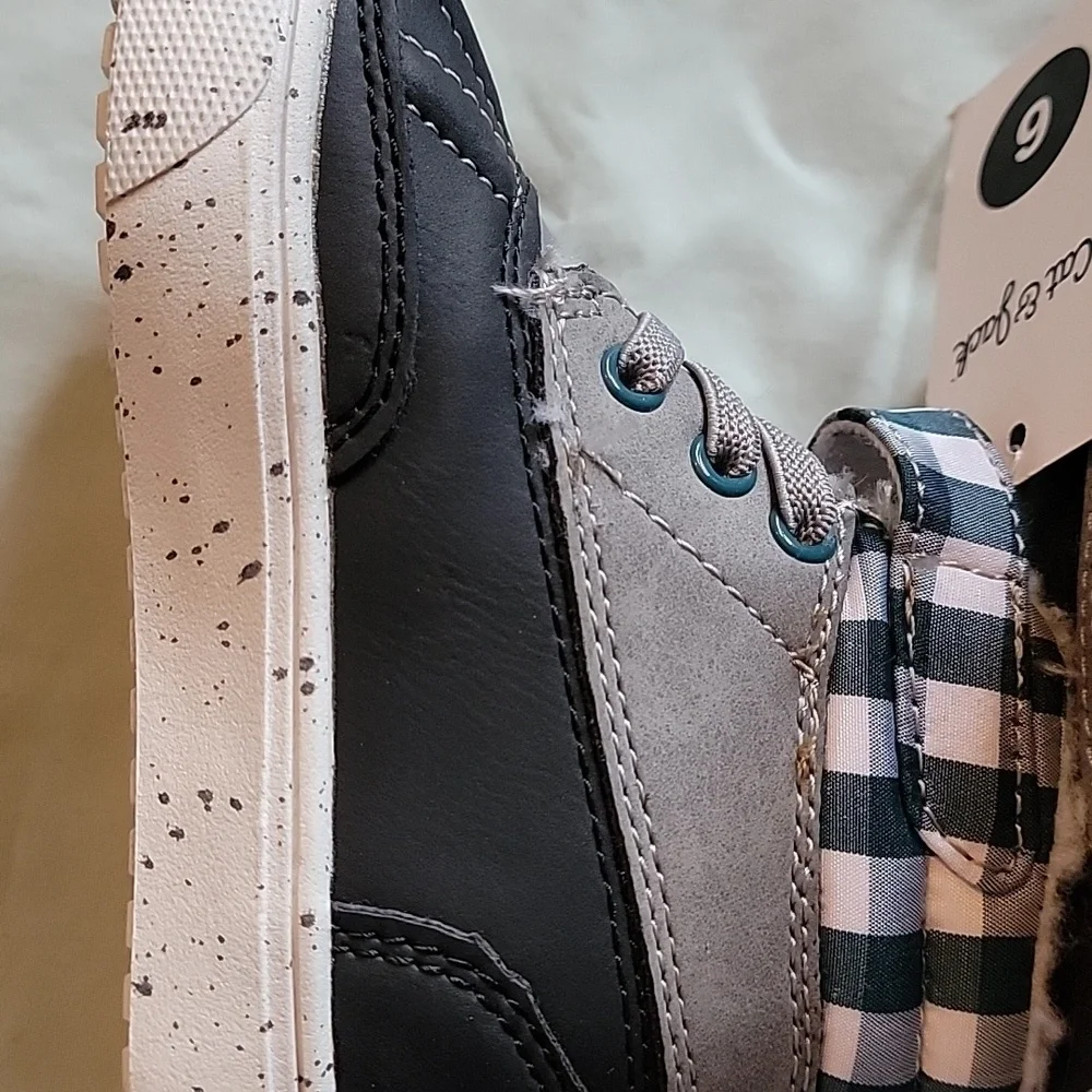 Cat & Jack little boys boots, size 6. NWT. Black and gray with a little green.